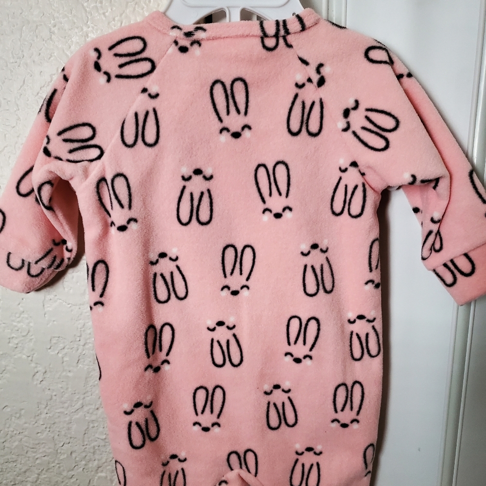 Baby clothes